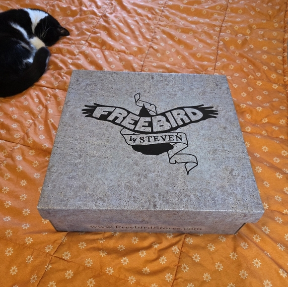 Freebird Manchester Pink Boots - Picture 3 of 16